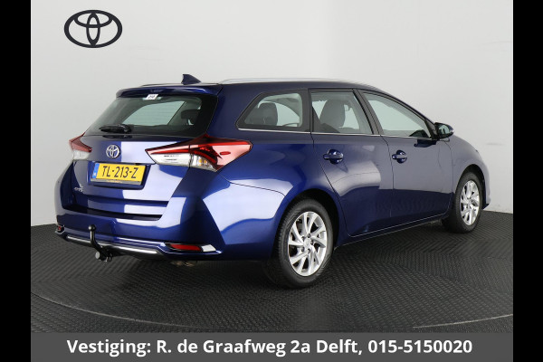 Toyota Auris Touring Sports 1.2T Energy | 1.300 kg trekgewicht | Camera | Cruise control |