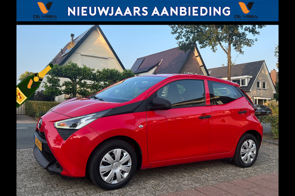 Toyota Aygo 1.0 VVT-i x-fun Exclusive NL-AUTO-NAP.