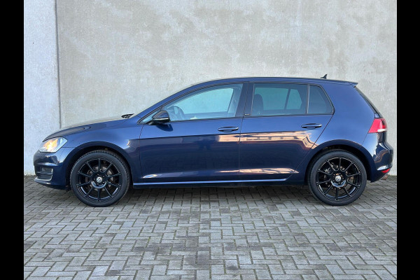 Volkswagen Golf 1.2 TSI 18'' Navi Carplay Stoelverw Garantie