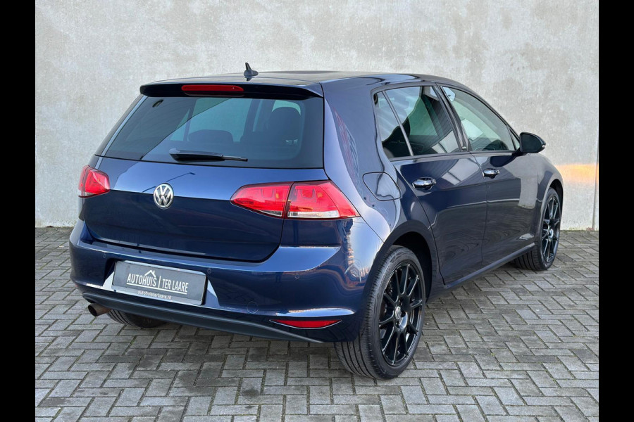 Volkswagen Golf 1.2 TSI 18'' Navi Carplay Stoelverw Garantie