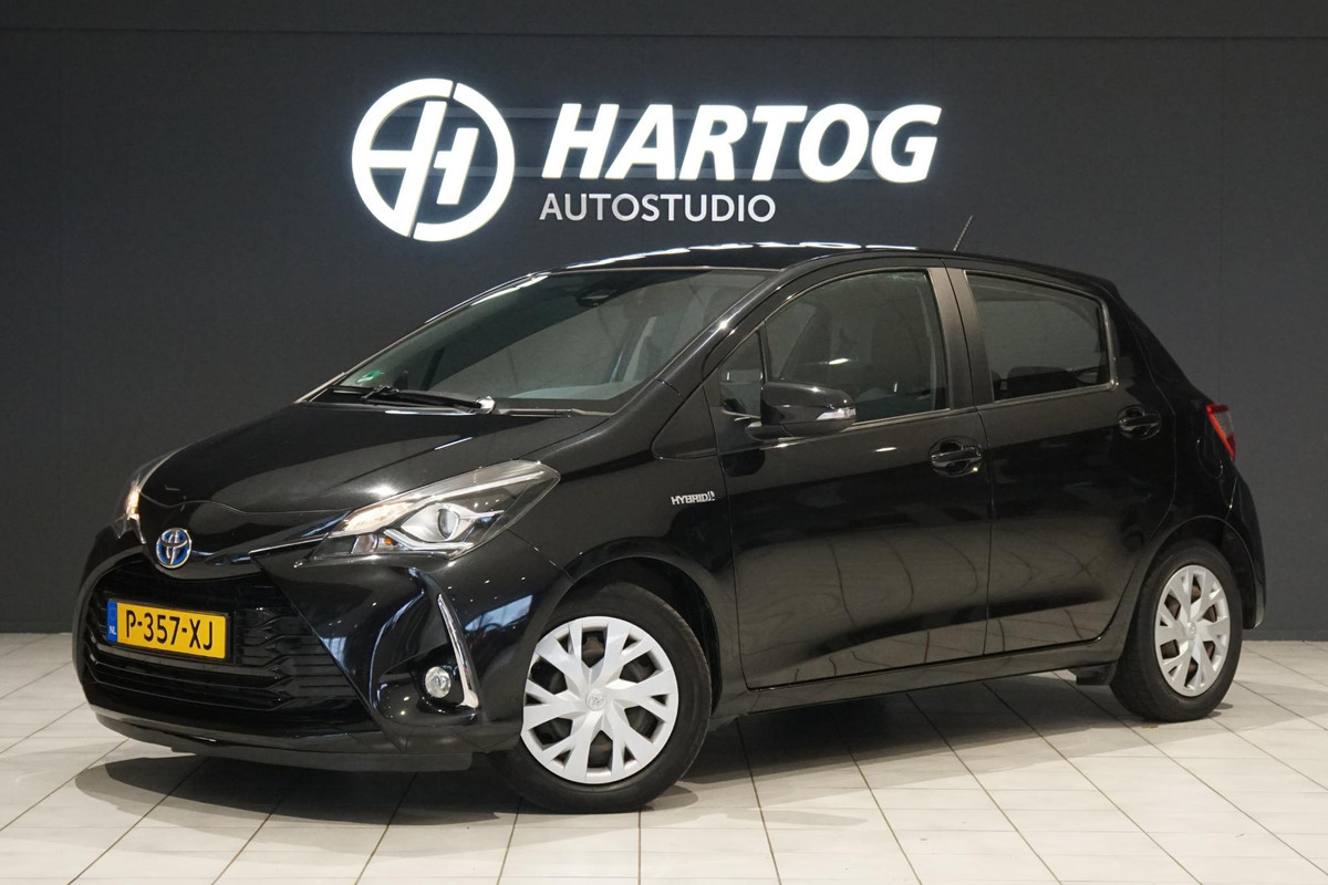 Toyota Yaris 1.5 Hybrid Active + CAMERA / NAVIGATIE / CRUISE CONTROL