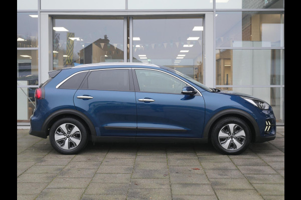 Kia Niro 1.6 GDi Hybrid DynamicPlusLine | PDC voor en Achter | Stoel\stuurverw | Keyless | Navi | Camera | Allseason