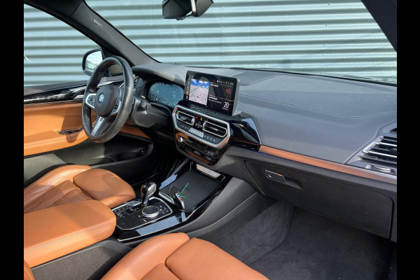 BMW X3 xDrive30e Plug-in Hybrid M-Sport Facelift PHEV | Lederen Competition Stoelen | Adaptive Onderstel | Panodak | 360 Camera | Head-up Display | Laser Led |