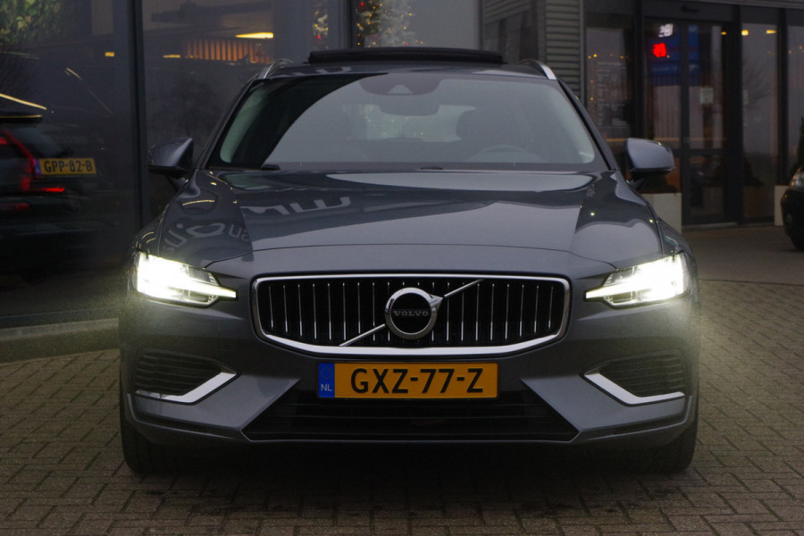 Volvo V60 2.0 T8 Twin Engine 390 PK AWD Inscription, Panoramadak, Leder, Camera