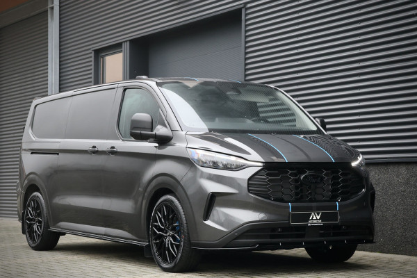 Ford Transit Custom 320 2.0 TDCI 170PK L2H1 AUT Raptor Edition | BPM VRIJ | ACC | Blind Spot | Camera | CarPlay | Lane Assist | Navigatie | 3-Zitter | Verlengde fabrieksgarantie tot 09-2029