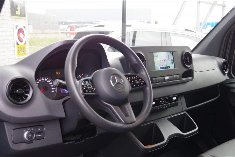 Mercedes-Benz Sprinter 316 2.2 CDI L3H2 3-ZITS, AUT. LED, 3.5T TREKHAAK, LEDER, CAMERA, NAVI, CRUISE, CLIMA