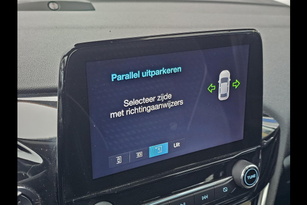 Ford Fiesta 1.0 EcoBoost Titanium B&O geluid | Camera | Lane assist | Climate control | Voorruitverwarming | Navigatie | Cruise control | Adaptive cruise control etc.