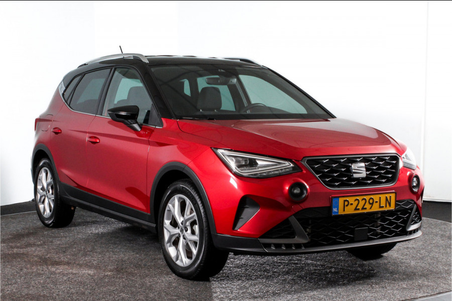 Seat Arona 1.0 TSI FR 110 PK | Cruise | Stoelverwarming | PDC | NAV + App.Connect (Draadloos) | Auto.Airco | LM 17" |