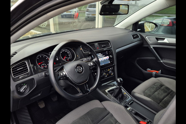 Volkswagen GOLF Variant 1.0 TSI Comfortline Business | Navigatie | Stoelverwarming | Android/Apple Carplay