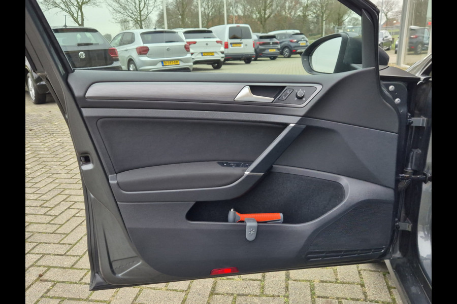 Volkswagen GOLF Variant 1.0 TSI Comfortline Business | Navigatie | Stoelverwarming | Android/Apple Carplay