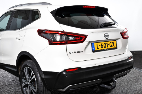 Nissan QASHQAI 1.3 DIG-T 155 PK Design Edition Automaat | Pano | Cruise | Stuurverwarming | 360 Camera | PDC | NAV + App.Connect | Auto.Airco | LM 18" |