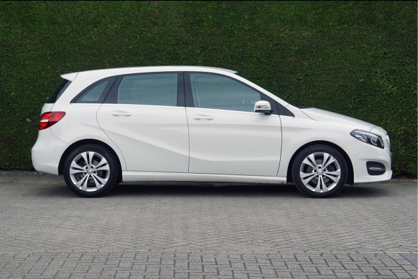 Mercedes-Benz B-Klasse B 180 Ambition | Camera Stoelverwarming | Dealeronderhouden