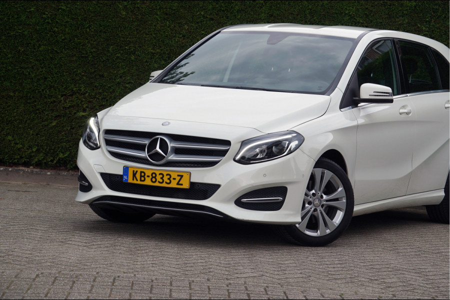 Mercedes-Benz B-Klasse B 180 Ambition | Camera Stoelverwarming | Dealeronderhouden