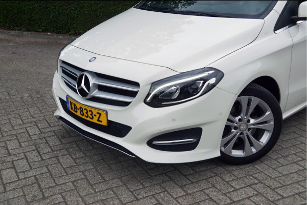 Mercedes-Benz B-Klasse B 180 Ambition | Camera Stoelverwarming | Dealeronderhouden