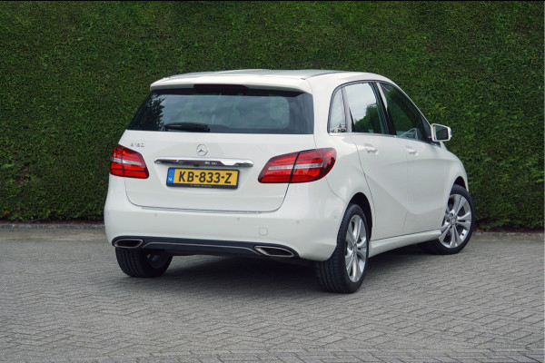 Mercedes-Benz B-Klasse B 180 Ambition | Camera Stoelverwarming | Dealeronderhouden