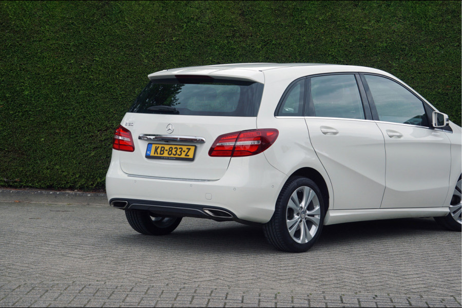 Mercedes-Benz B-Klasse B 180 Ambition | Camera Stoelverwarming | Dealeronderhouden