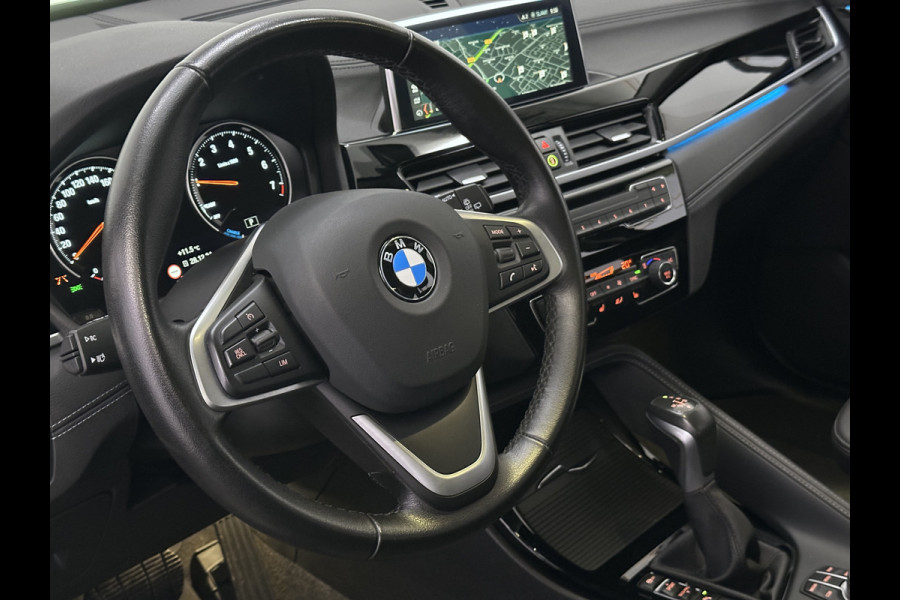 BMW X1 xDrive25e Sport line Plug in Hybrid PHEV | Led | Sportstoelen Verwarmd | Navi Prof | Sfeerverlichting  | Keyless |