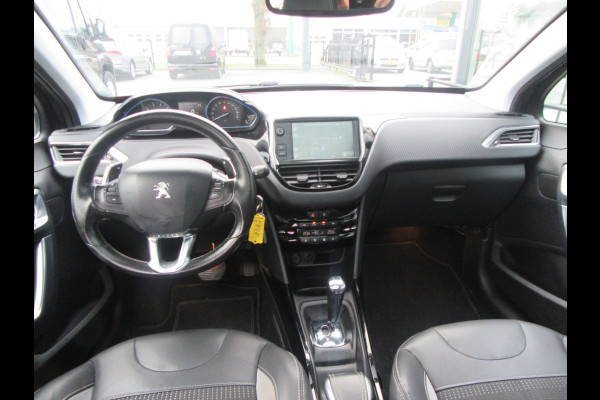 Peugeot 2008 1.2 PureTech Acces Automaat, Panoramadak, Climat Control