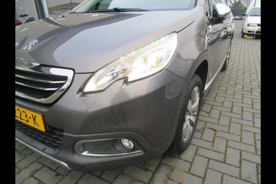 Peugeot 2008 1.2 PureTech Acces Automaat, Panoramadak, Climat Control