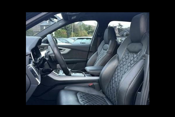 Audi Q7 55 TFSI e Quattro S-Line Black Edition RS-Seats Trek