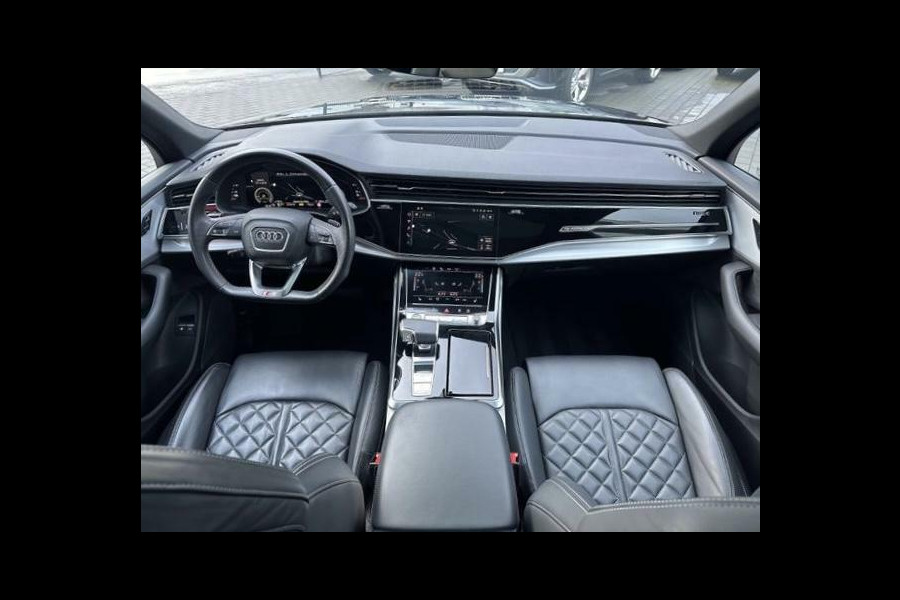 Audi Q7 55 TFSI e Quattro S-Line Black Edition RS-Seats Trek