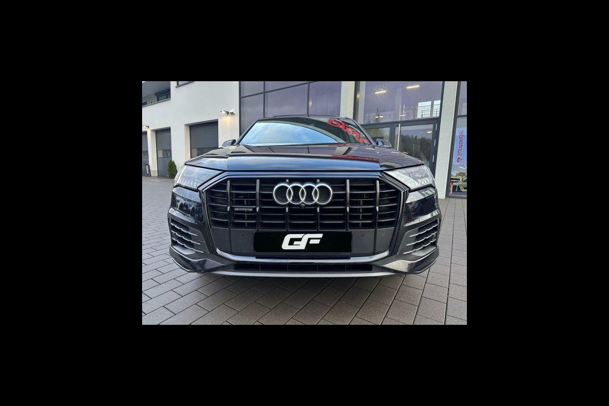 Audi Q7 55 TFSI e Quattro S-Line Black Edition RS-Seats Trek