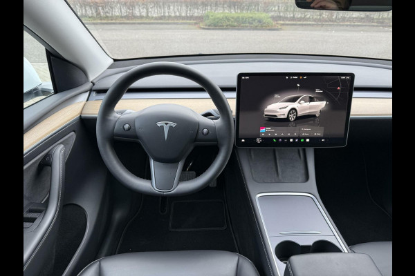 Tesla Model Y Long Range AWD 75 kWh PANORAMADAK