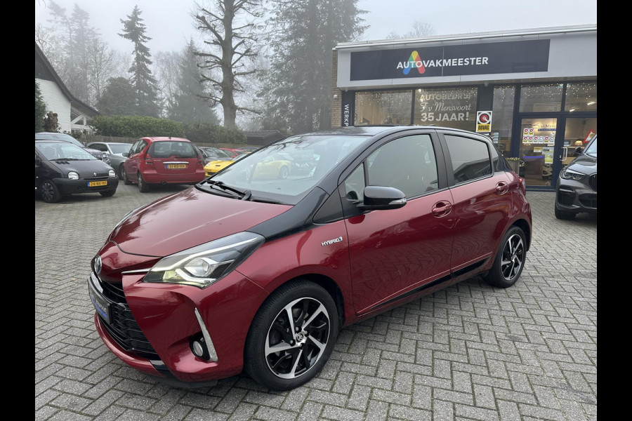 Toyota Yaris 1.5 Hybrid Bi-Tone 1eEig|Keyless|Camera|Rijstrooksensor