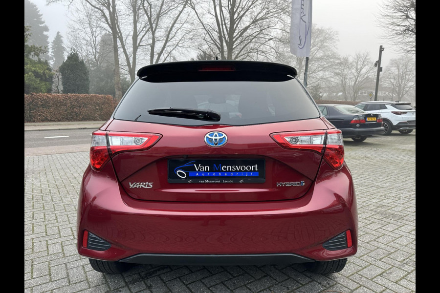 Toyota Yaris 1.5 Hybrid Bi-Tone 1eEig|Keyless|Camera|Rijstrooksensor