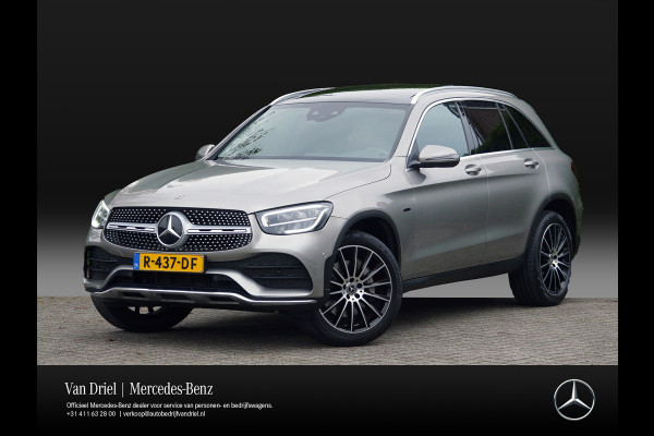 Mercedes-Benz GLC GLC 300 e 4M AMG line | Trekhaak Panorama Sfeerverlichting 20 inch AMG