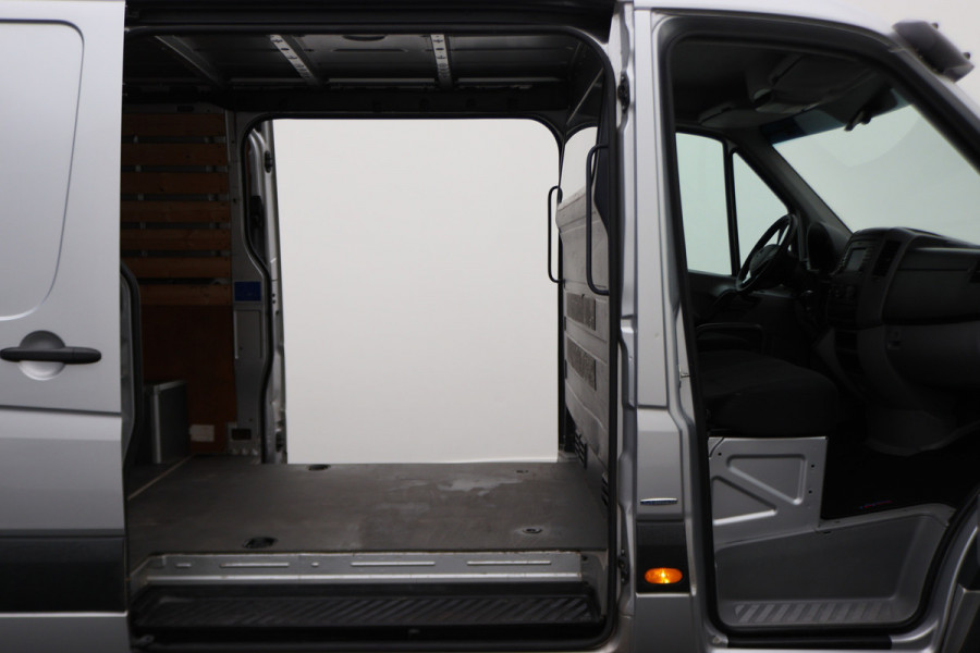 Mercedes-Benz Sprinter 314 2.2 CDI Automaat 2x Schuifdeur, Airco, Camera, Cruise, Navigatie, Bluetooth, Trekhaak, 18''