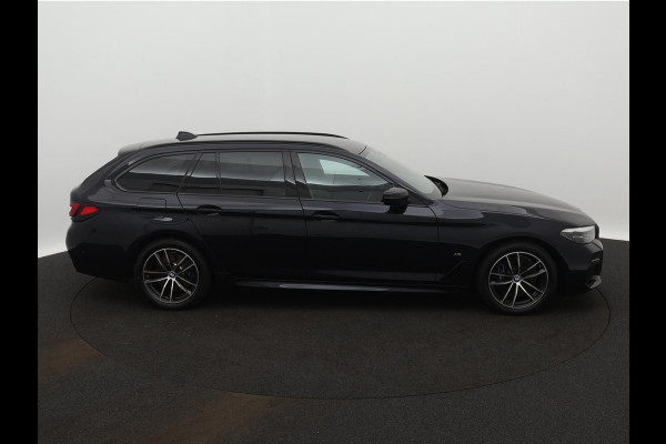 BMW 5 Serie Touring 530e PLUG-In Executive M-SPORT LIVE-COCKPIT