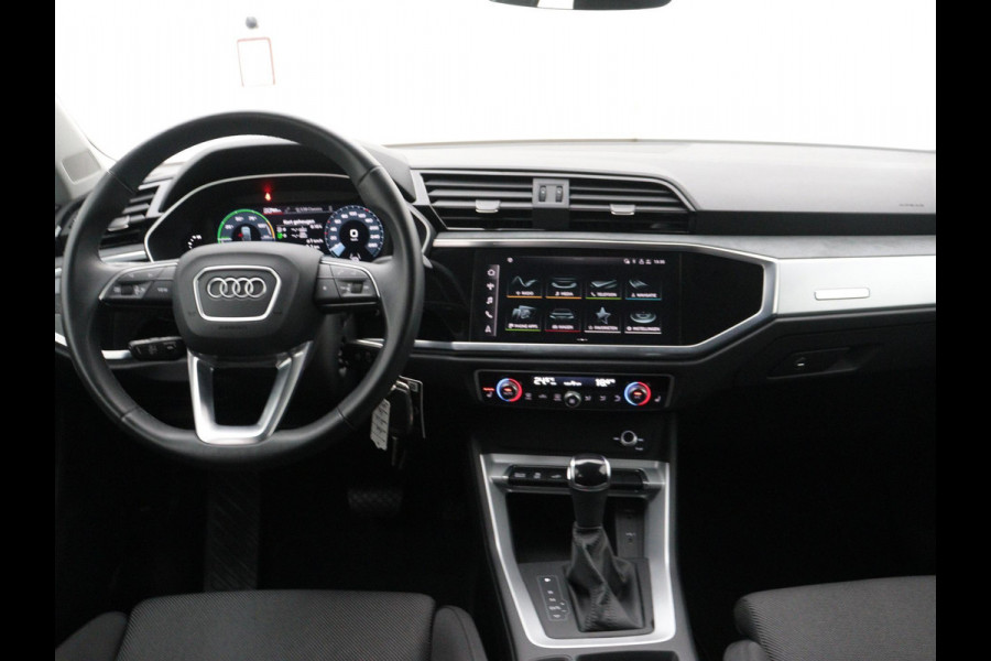 Audi Q3 Sportback 45 TFSI Plug-In Hybrid S-Line AD-CRUISE CARPLAY LED