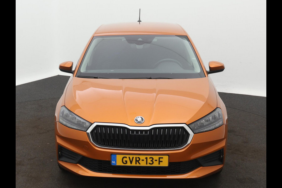 Škoda Fabia 1.0 TSI Business Edition NAV-CARPLAY LED AD-CRUISE