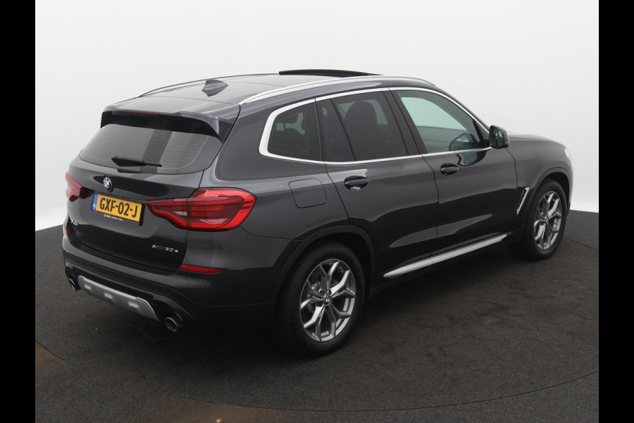 BMW X3 xDrive30e High Executive X-Line PANO EL-ACHTERKLEP FULL-LED