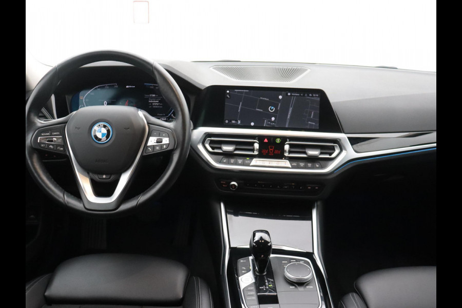 BMW 3 Serie Touring 330e PLUG-In Executive Sport-line LIVE-COCKPIT STOF-LEER