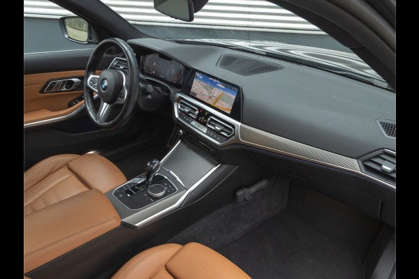 BMW 3 Serie Touring 320i M-Sport - Pano - Driving Ass Prof - Head-Up - Harman Kardon