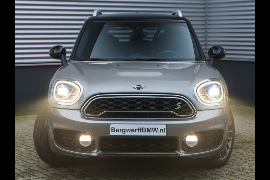 MINI Countryman Cooper SE ALL4 - Chili - Camera - LED Koplampen - Sportstoelen