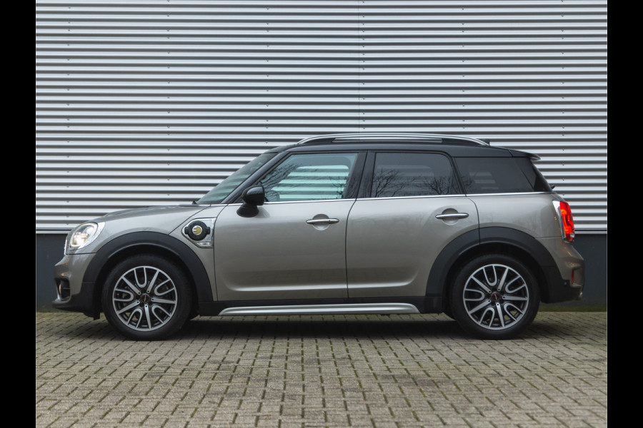 MINI Countryman Cooper SE ALL4 - Chili - Camera - LED Koplampen - Sportstoelen