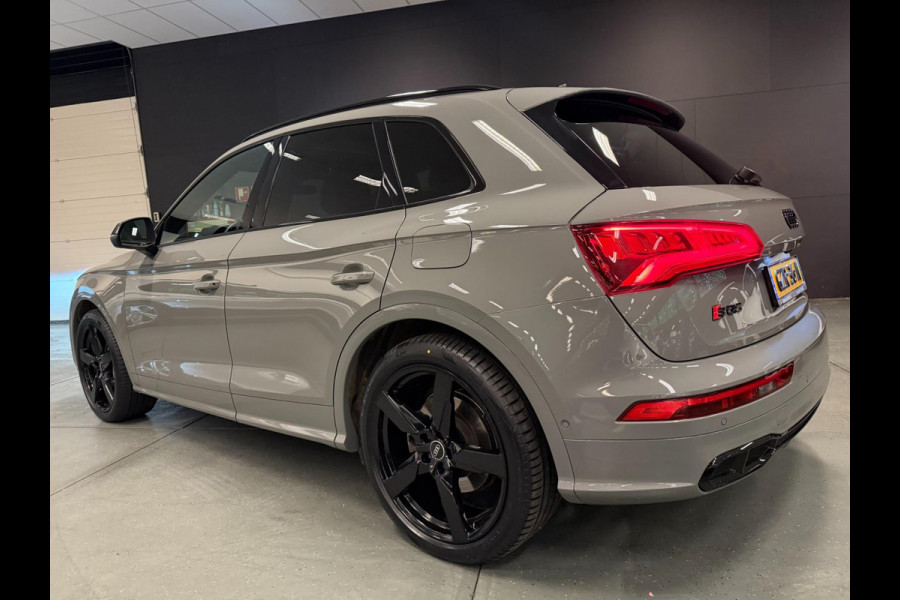 Audi Q5 55 TFSI e SQ5 PACK 21'' RS-LEDER BLACK-LINE 3XS-LINE PANO/B&O/V-COCKPIT/DAB/SFEERVERLICHTING///