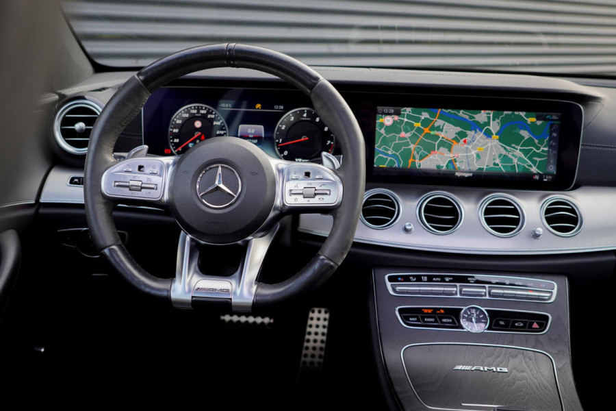 Mercedes-Benz E-Klasse Estate AMG 63 4MATIC Premium Plus / Pano / Widescreen / Multibeam