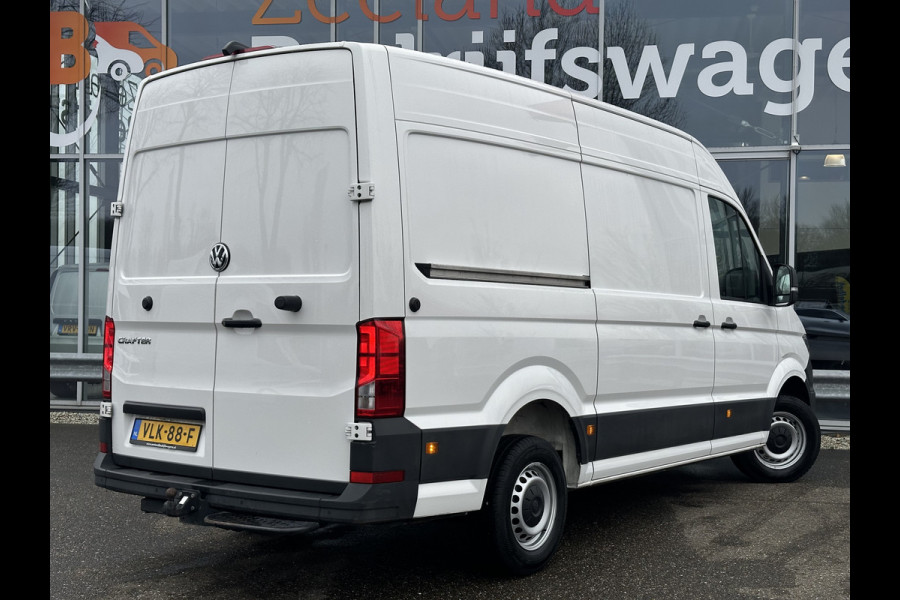 Volkswagen Crafter 35 2.0 TDI L3H3 Comfortline | Navi | Carplay | Stoelverw. | 3T trekhaak | PDC