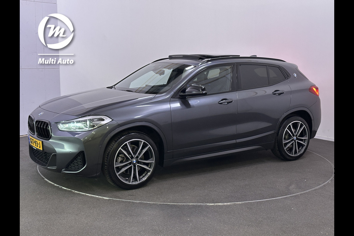 BMW X2 xDrive20i M Sport 192 pk Dealer O.H | Panodak | Lederen Sportstoelen & Memory | Apple Carplay | Head Up | Camera |Stuurverwarming | Sfeerverlichting | 19"L.M | DAB |