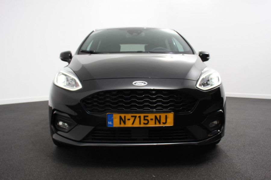 Ford Fiesta 1.0 EcoBoost ST-Line | Navigatie | Climate Control | DAB | Stoelverwarming | Parkeer Sensoren | Led | Lichtmetalen Velgen 17"