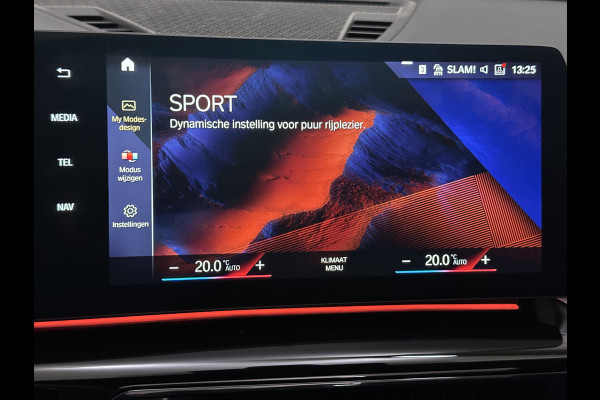 BMW X1 sDrive20i M-Sport | Panodak | Adaptive Cruise | Harman/Kardon | Head-up Display | Carplay | Alcantara Sportstoelen Memory | 360 Camera |