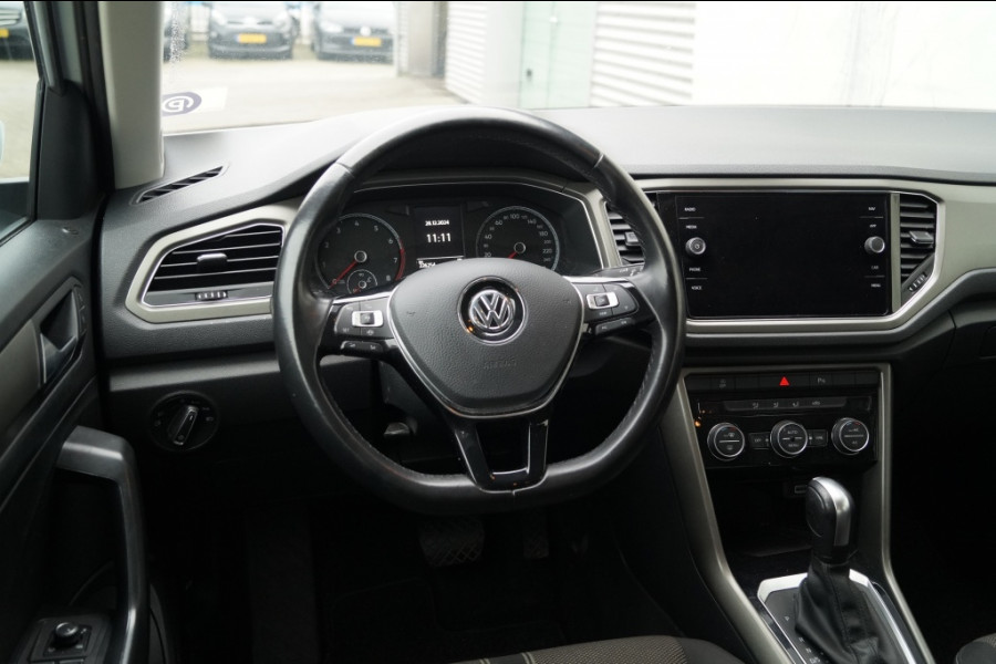 Volkswagen T-Roc 1.5 TSI 150pk DSG Style Business -NAVI-ECC-PDC-