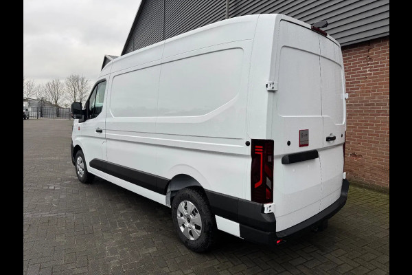 Renault Master NEW Red Editon DCI 150 L2H2 VOORRAAD