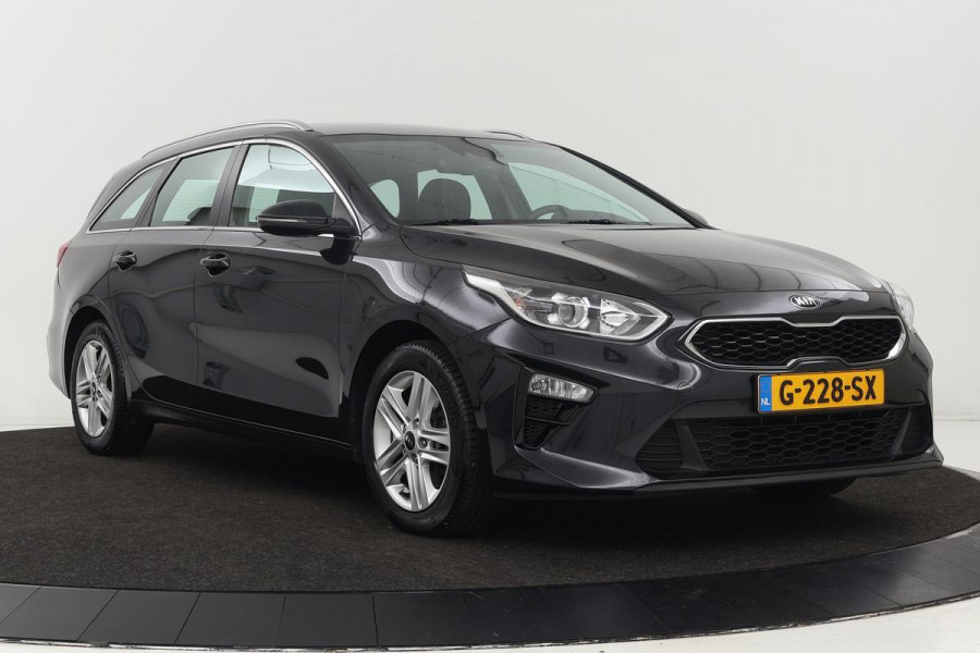 Kia Ceed 1.4 T-GDi DynamicLine | Automaat | Carplay | Camera | Navigatie | Climate control | PDC | Cruise control