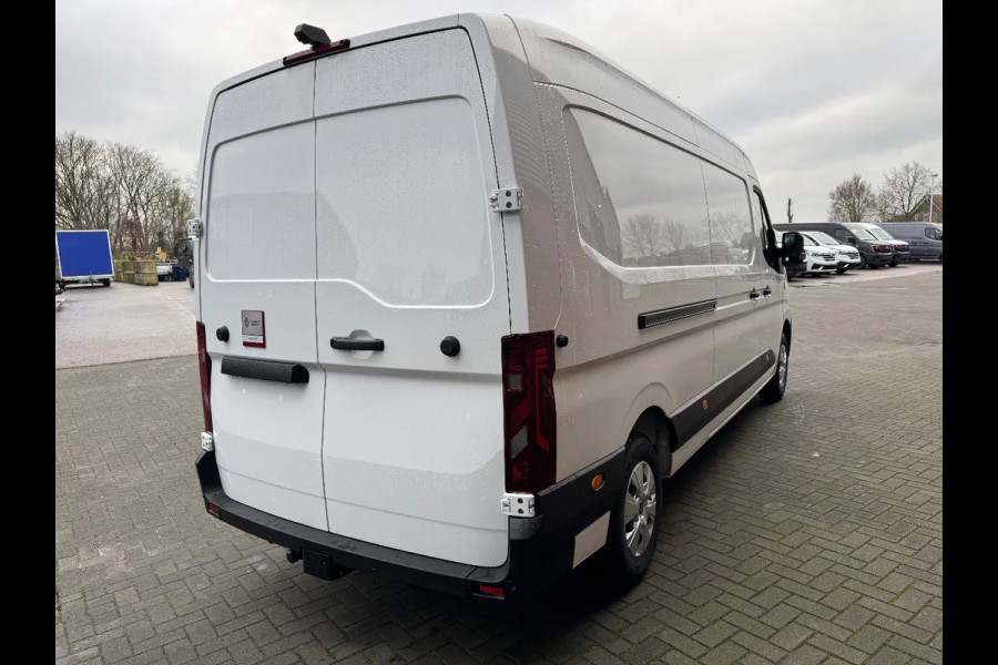 Renault Master NEW Red Edition L3H2 150pk VOORRRAAD