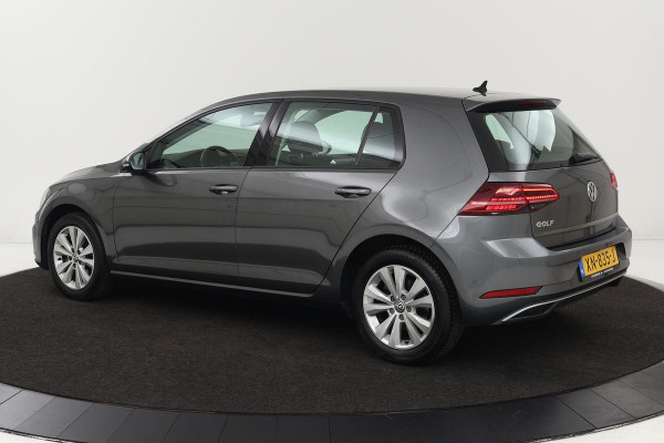 Volkswagen Golf 1.0 TSI Comfortline | Stoelverwarming | Massage | Carplay | Adaptive cruise | Navigatie | Alcantara | Climate control